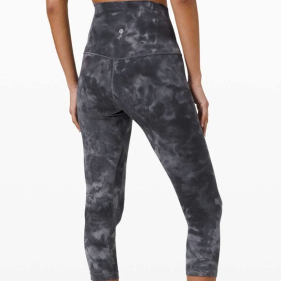 lululemon athletica Pants - Lululemon Align Crop *21"